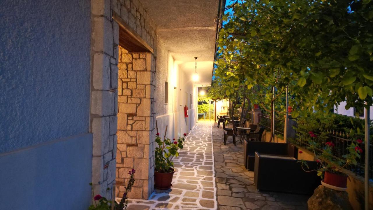Apartmán Aloni Afytos Exteriér fotografie